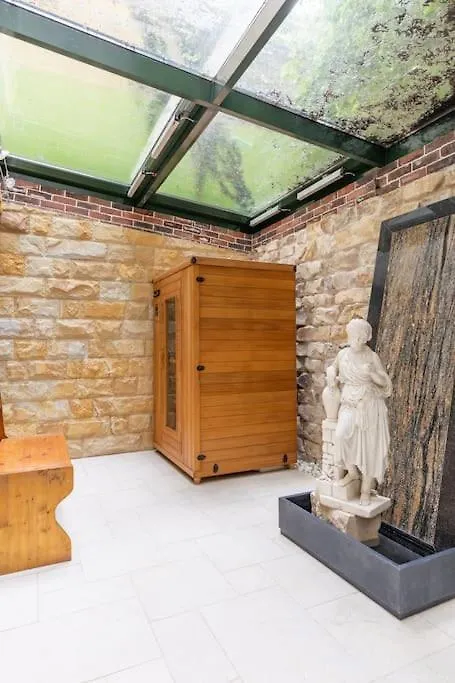 Antikes Und Luxurioeses Apartment Mit Sauna Vienna