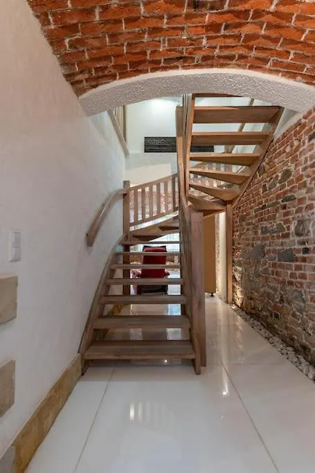 Antikes Und Luxurioeses Apartment Mit Sauna Vienna