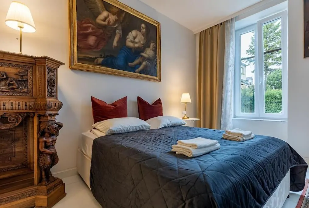 Antikes Und Luxurioeses Apartment Mit Sauna Vienna