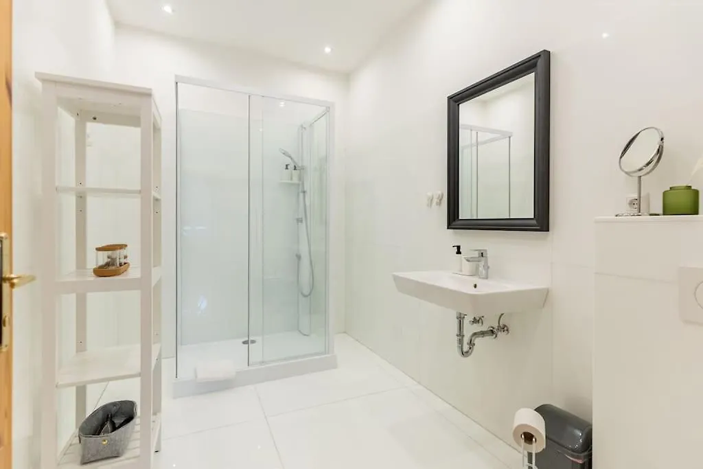 Antikes Und Luxurioeses Apartment Mit Sauna Vienna