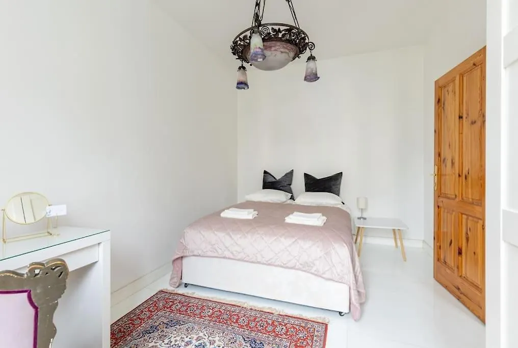 Antikes Und Luxurioeses Apartment Mit Sauna Vienna