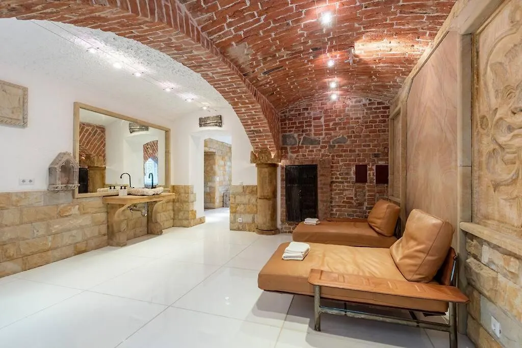 Antikes Und Luxurioeses Apartment Mit Sauna Vienna